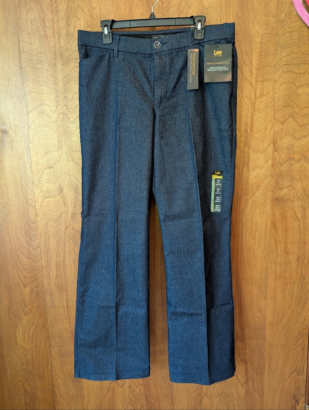 Lee Women’s Flex-Motion Dark Blue Bootcut Trousers
